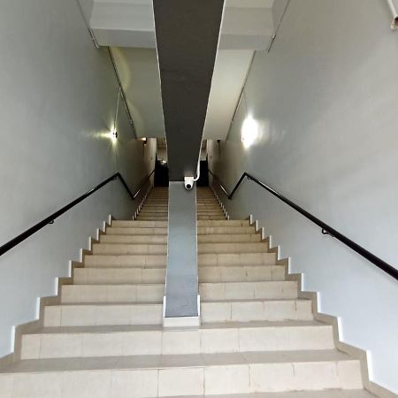 D Layaran Kuantan Lpt Exit 833 Hotel Eksteriør billede