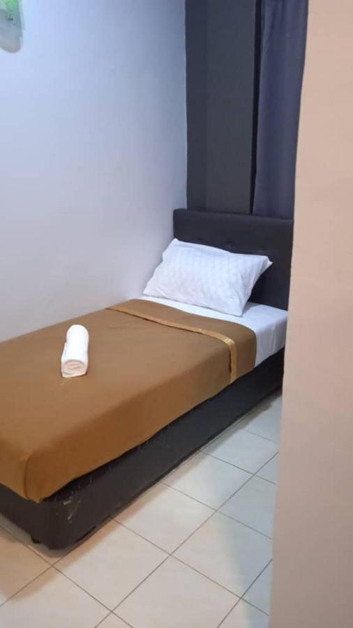 D Layaran Kuantan Lpt Exit 833 Hotel Eksteriør billede