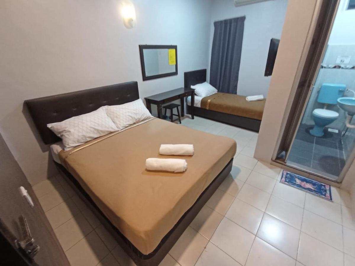 D Layaran Kuantan Lpt Exit 833 Hotel Eksteriør billede