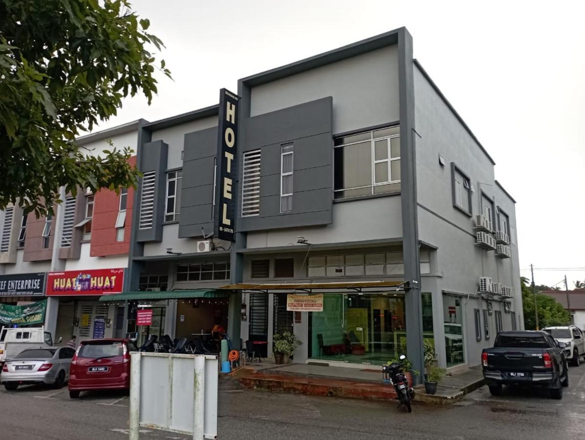 D Layaran Kuantan Lpt Exit 833 Hotel Eksteriør billede