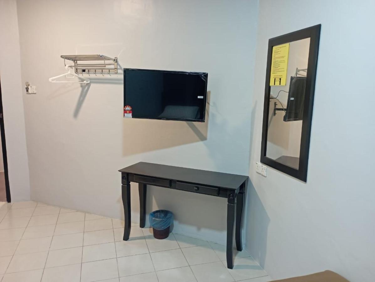 D Layaran Kuantan Lpt Exit 833 Hotel Eksteriør billede