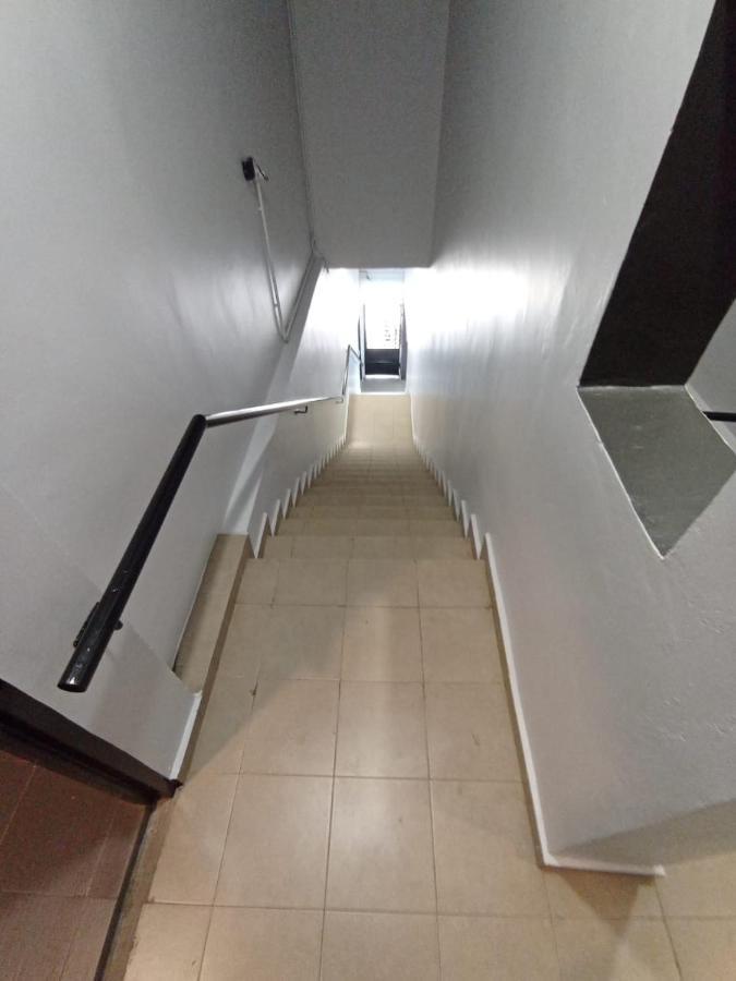 D Layaran Kuantan Lpt Exit 833 Hotel Eksteriør billede