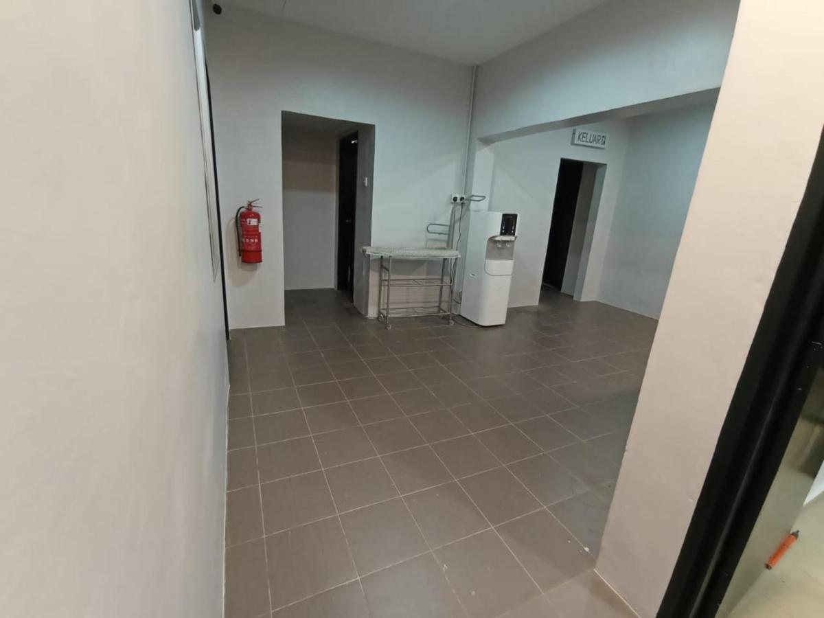 D Layaran Kuantan Lpt Exit 833 Hotel Eksteriør billede