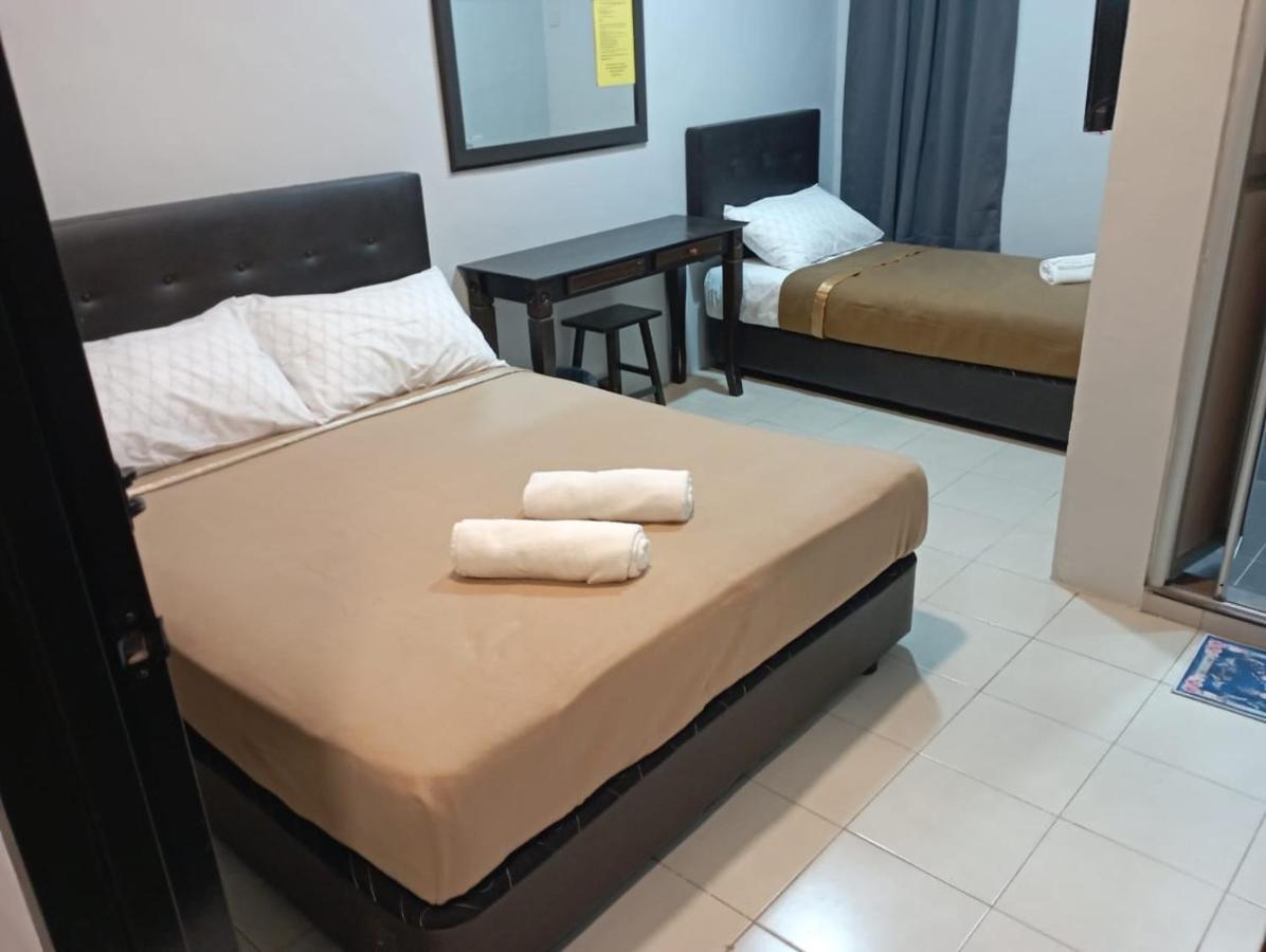 D Layaran Kuantan Lpt Exit 833 Hotel Eksteriør billede