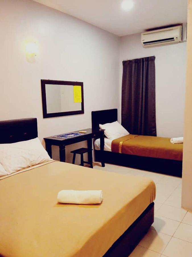 D Layaran Kuantan Lpt Exit 833 Hotel Eksteriør billede